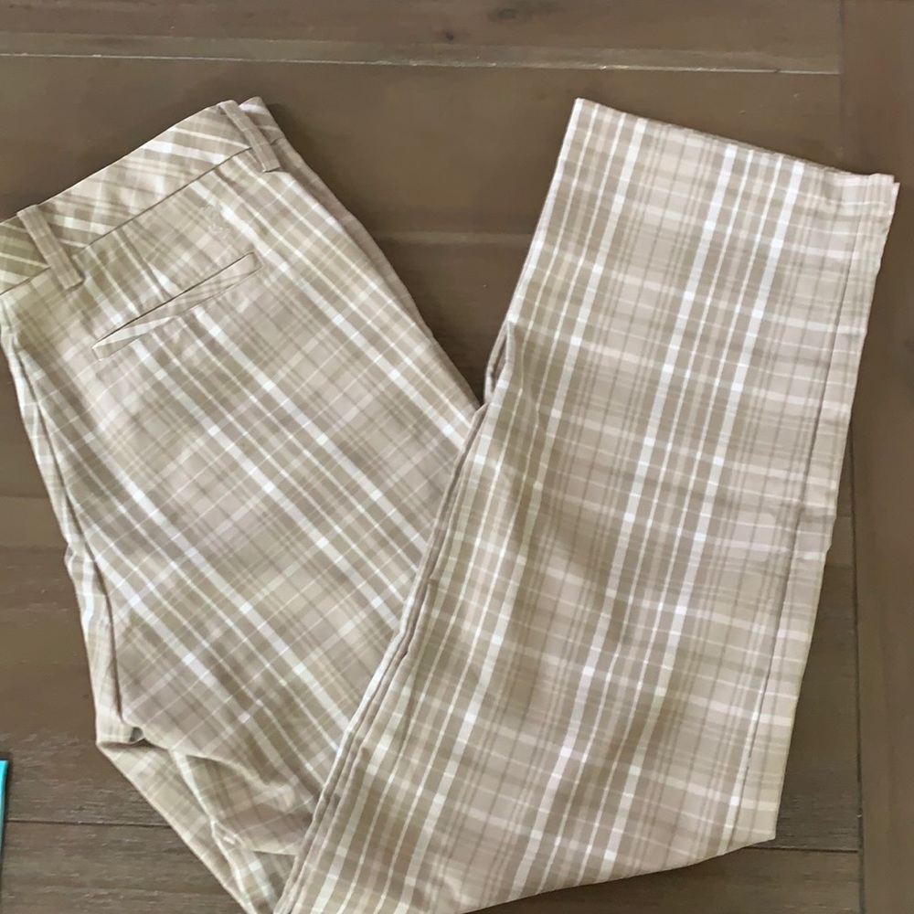 Ashworth men’s golf pants.